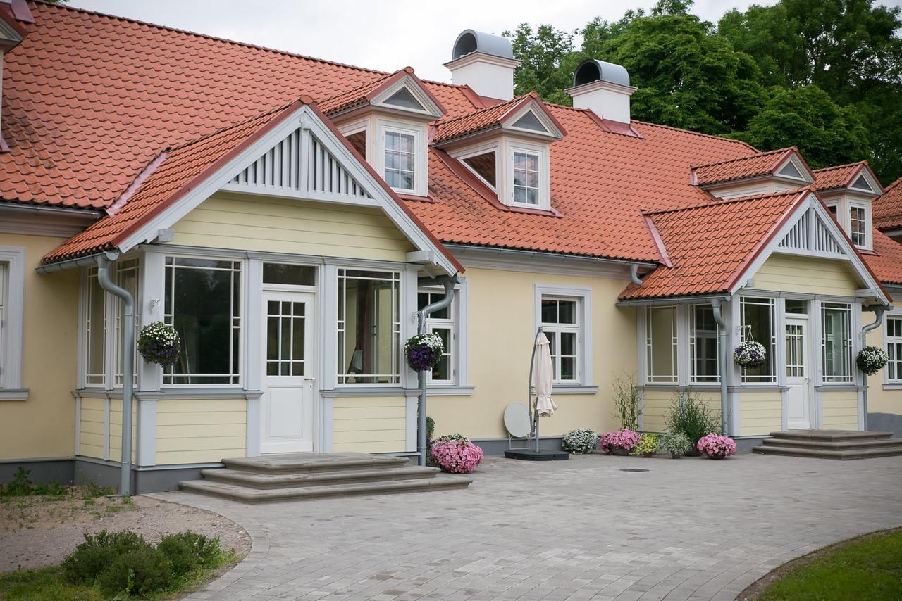 Botique & Spa Hotel Berkenes Manor Ziedkalne Exterior foto